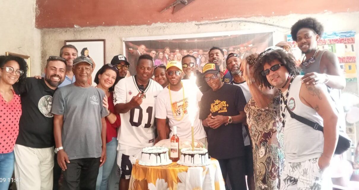 De fiesta la rumba por los 74 de Los Muñequitos de Matanzas