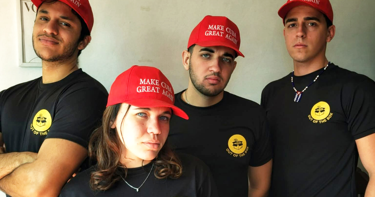 «No podemos salir»: jóvenes de Fuera de la Caja denuncian cerco policial antes del juicio de Anna Bensi y Caridad Silvente