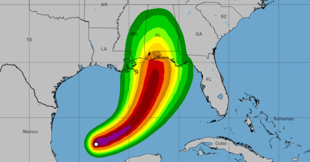 DeSantis alerta que el «lado sucio» de Isaias podría golpear ampliamente el Panhandle de Florida