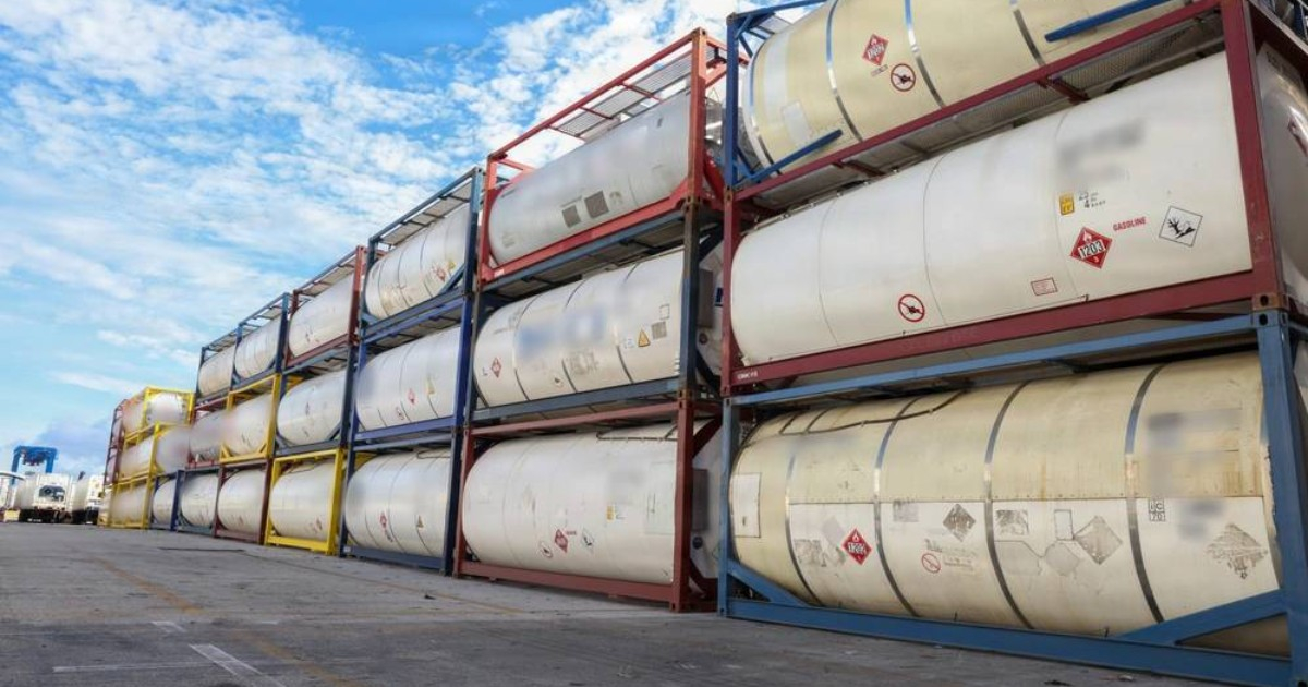 Diplomático cubano responde a decomiso de combustible: «Es ilegal hostigar buques en aguas internacionales» – CiberCuba