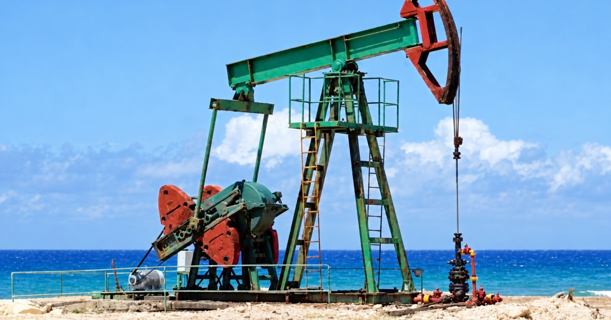 El gobierno cubano abre la puerta a la inversión privada en refinerías y depósitos de combustible – CiberCuba