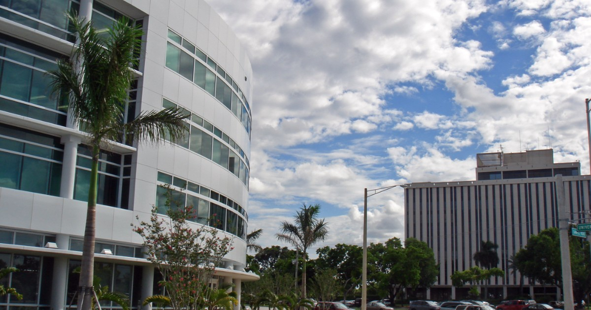 Se desploma el precio de condominios en Broward: La mediana cae un 14,5%