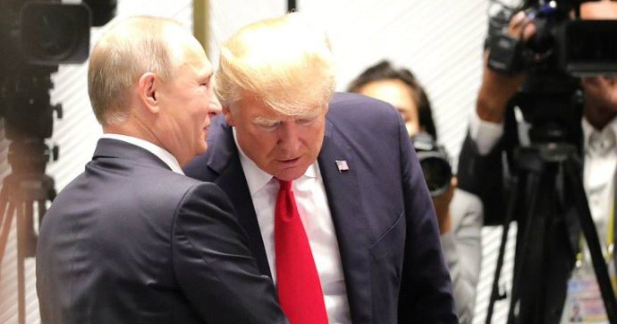 Trump suspende sanciones contra Rusia antes de que entren en vigor y llueven las críticas: ¿qué motivo ha argumentado?