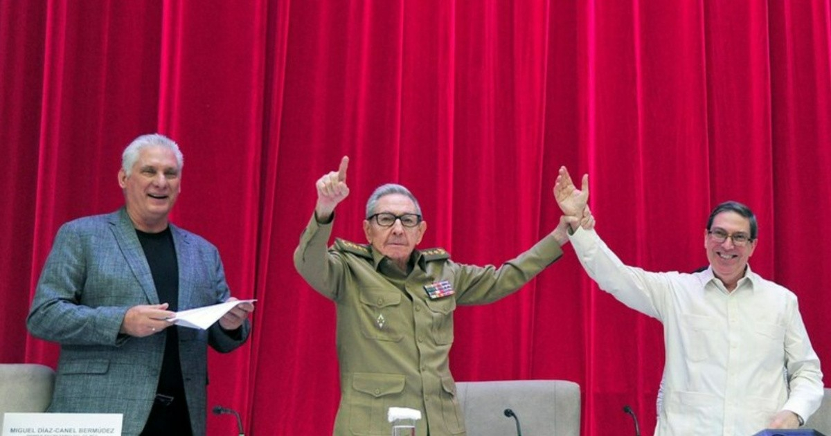 Bruno Rodríguez llama «parásitos» a políticos de Florida tras la orden de arresto contra Raúl Castro