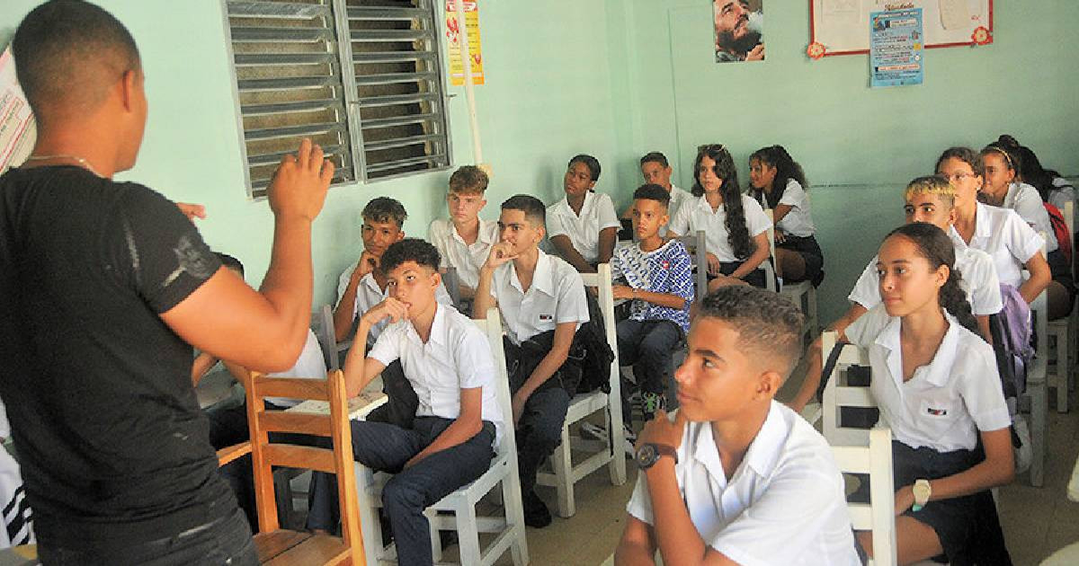 Más de 800 maestros faltan en Las Tunas y las autoridades admiten que no tienen una solución inmediata