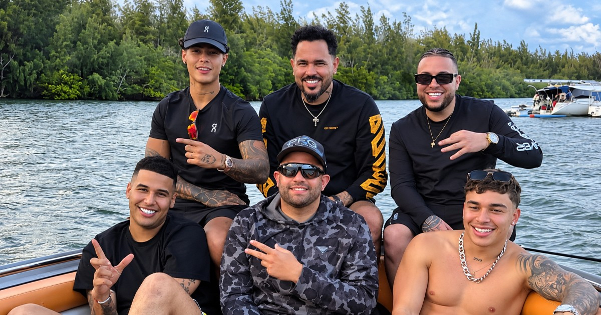 ¡Se vienen cosas grandes! Raphy Pina se reúne con Dany Ome y otros reparteros cubanos en Miami
