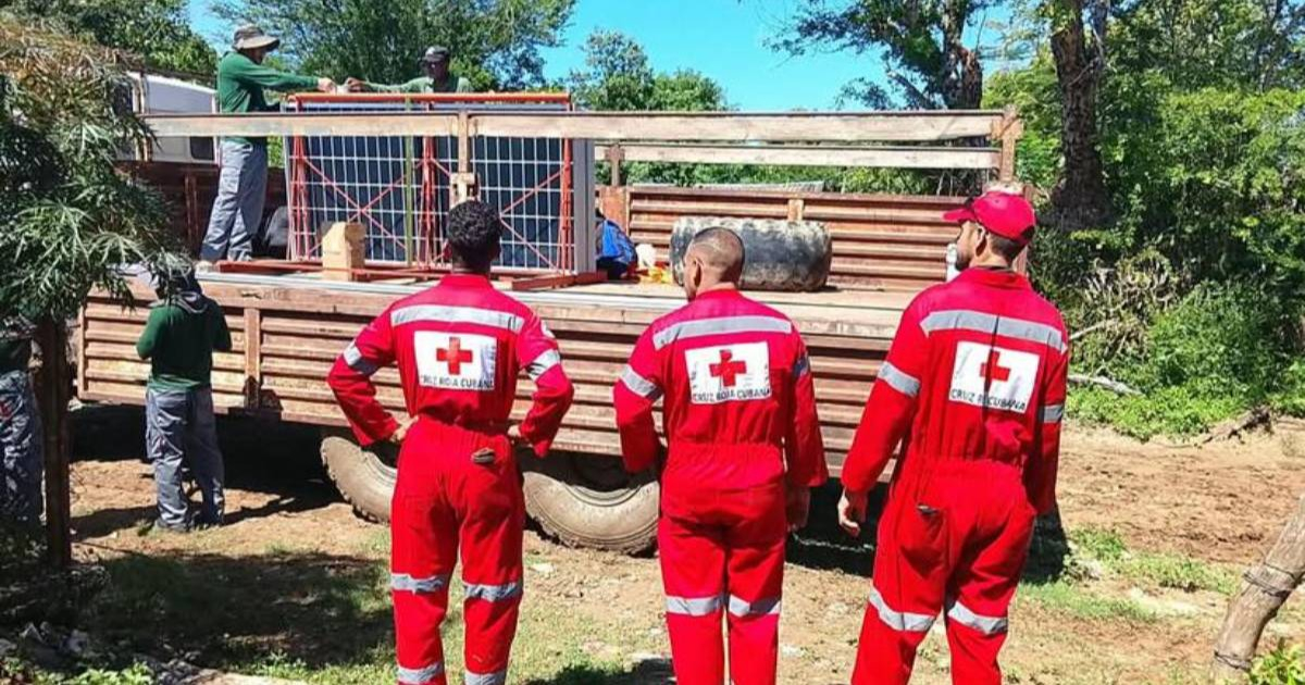 Cruz Roja instala 14 sistemas solares en centros de salud del oriente de Cuba tras el huracán Melissa – CiberCuba