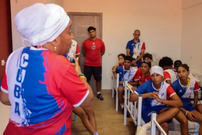 Diplomacia y deporte se abrazan en la Villa Olímpica