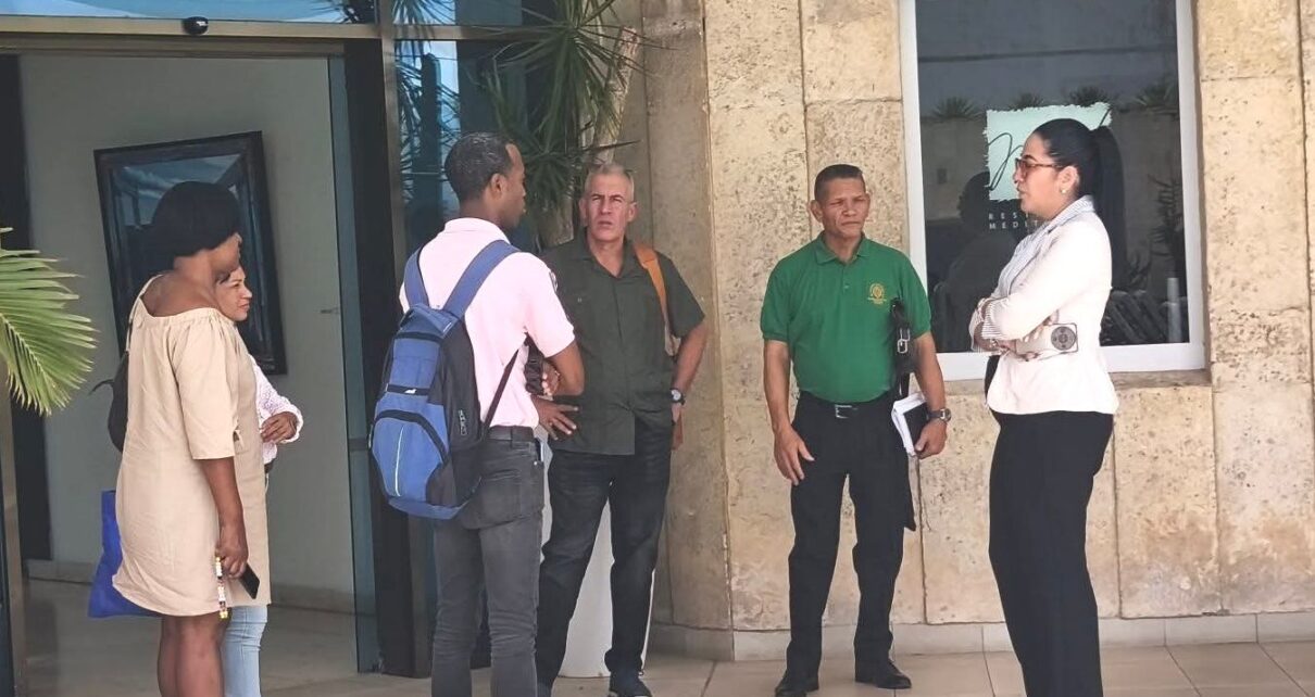 En el capitalino hotel Gran Cohíba homenaje sindical