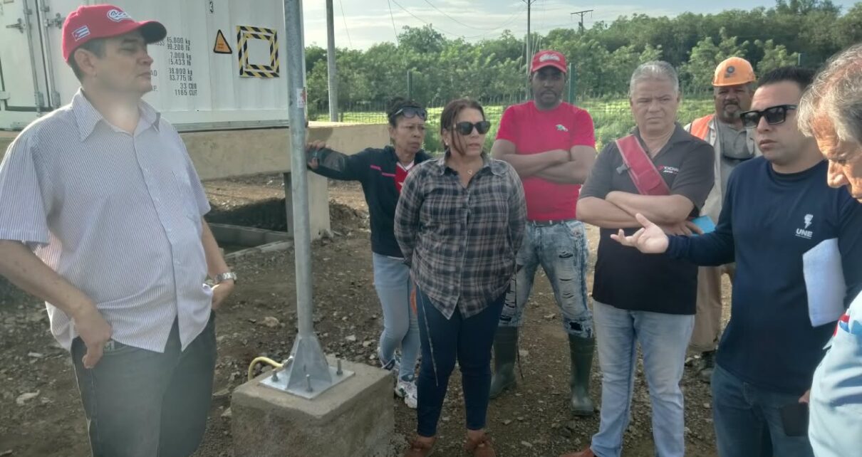 Constatan en Guáimaro avances en la ejecución de parque fotovoltaico (+ Fotos)