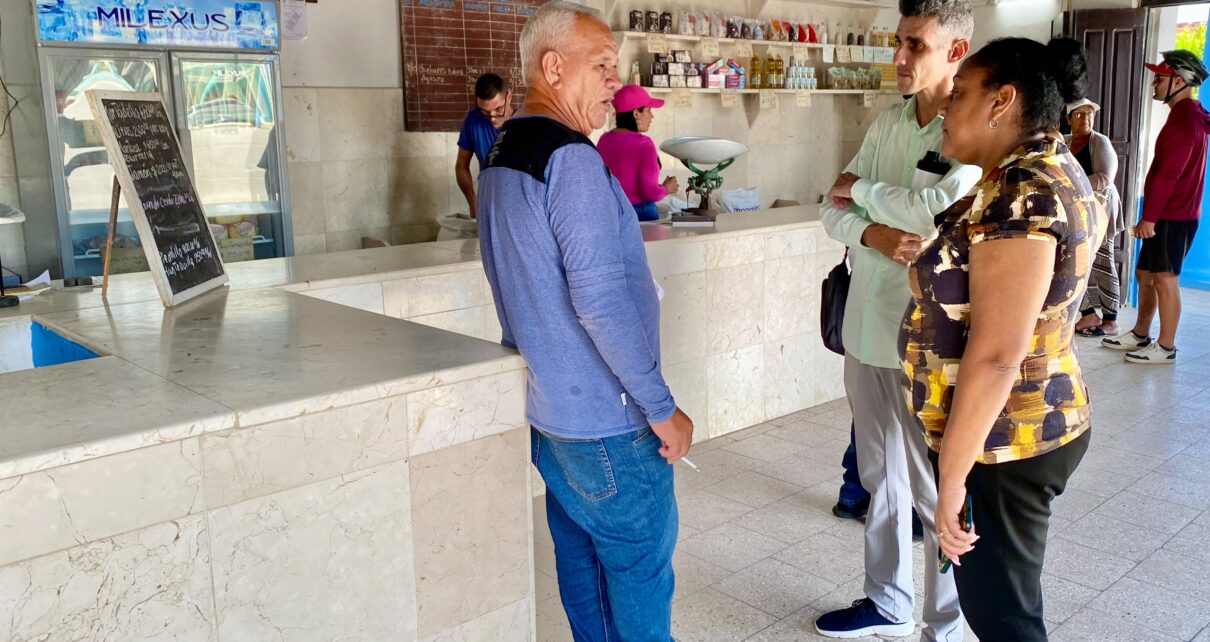 Mincin constata en Camagüey medidas para transformar la gestión del comercio local (+ Fotos)