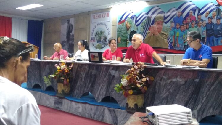 En Isla de la Juventud, preparación sindical de altura