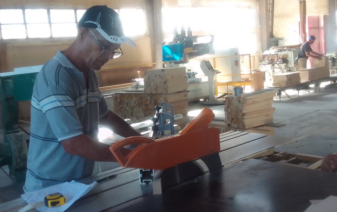 Los de Muebles Ludema transforman el escenario