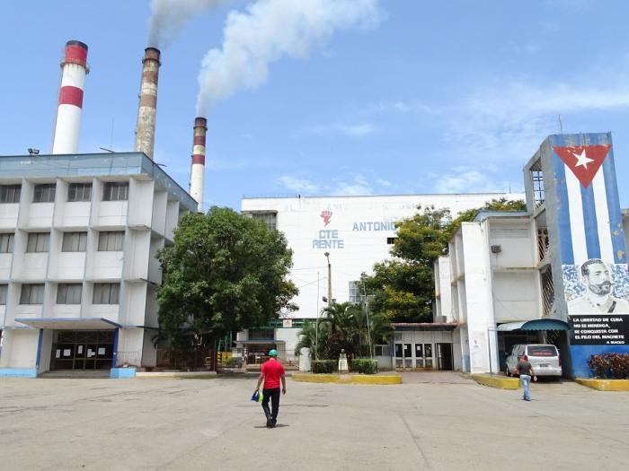 Empeños diversos en termoeléctrica santiaguera