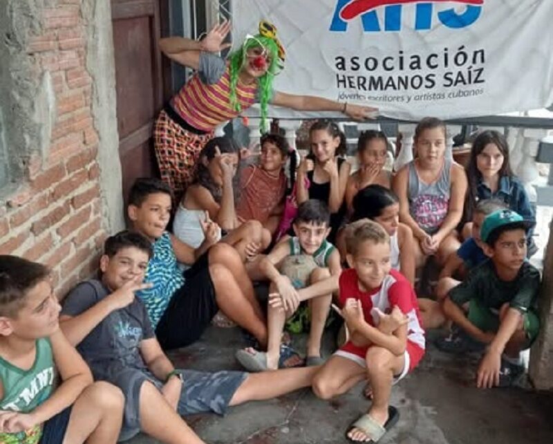 El arte joven anda de celebración