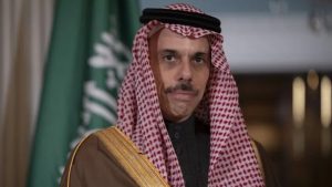 Cancilleres de Arabia Saudita e Irán analizan escalada regional