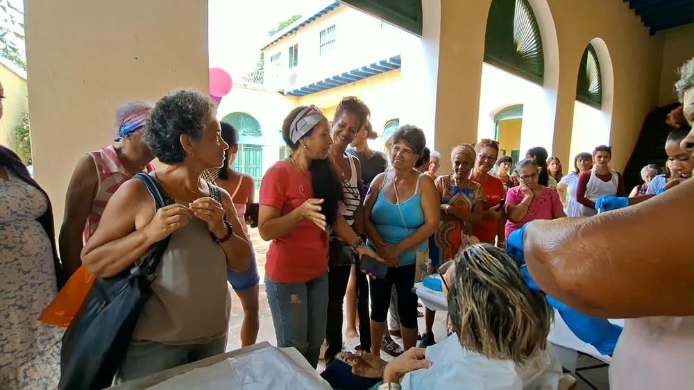 Una feria por la belleza en su dimensión más humana (+fotos)