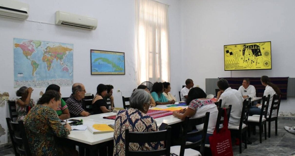 Continúa en Cuba espacio de diálogo sobre Culturas Originarias