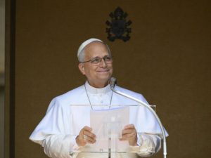 Vaticano: Papa León XIV pasa noche tranquila tras ser operado