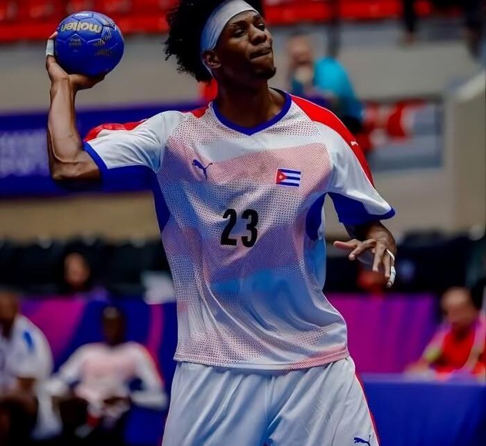 A un paso de las semifinales los balonmanistas juveniles