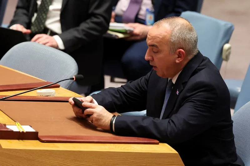 EEUU y Cuba intercambian ataques en la ONU antes de votación sobre el embargo – Yahoo