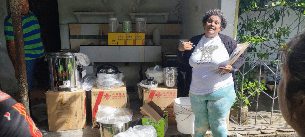 Hay comunidades pineras donde llegar no siempre es fácil.