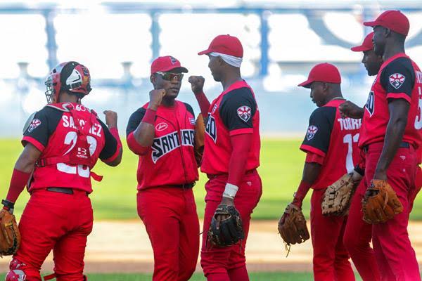Serie Nacional: Avispas vuelven a reinar en solitario