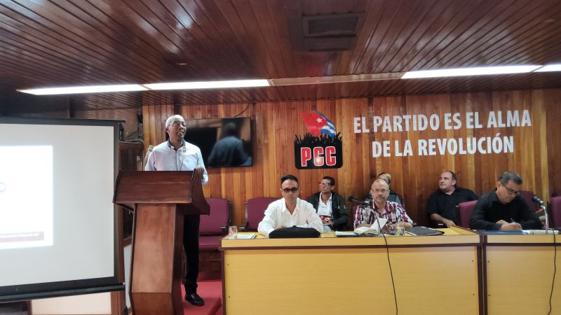 Sesionó en Holguín Pleno del Comité Provincial del PCC