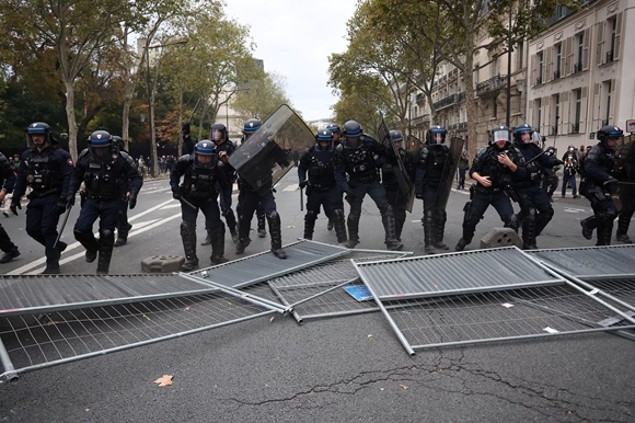 Quinta jornada de protestas en París: los estudiantes aumentan la presión en las calles