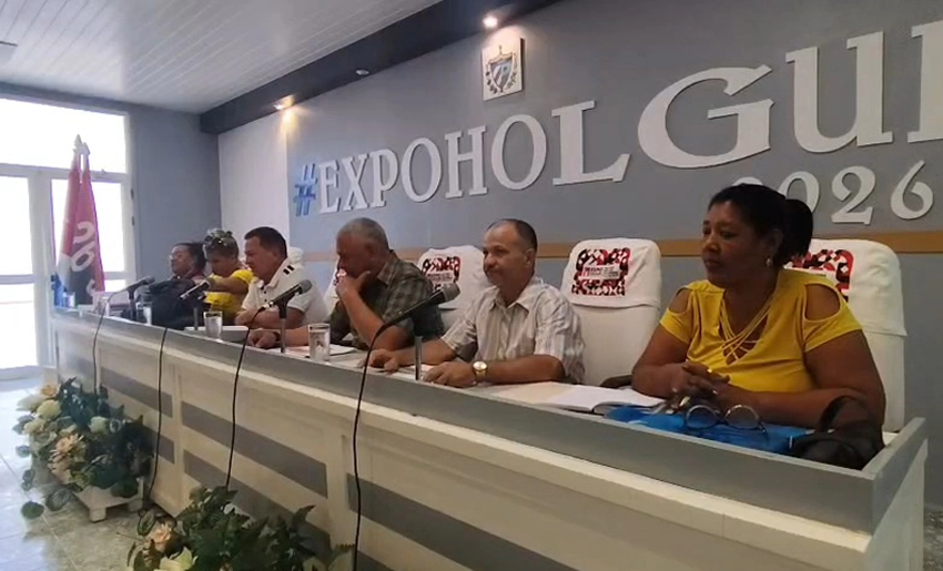 Viceministro primero del Comercio Interior constata en Holguín marcha de transformaciones económicas