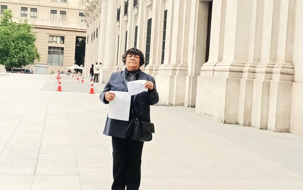 Piden al presidente de Chile voto en ONU contra el bloqueo a Cuba (+Foto)