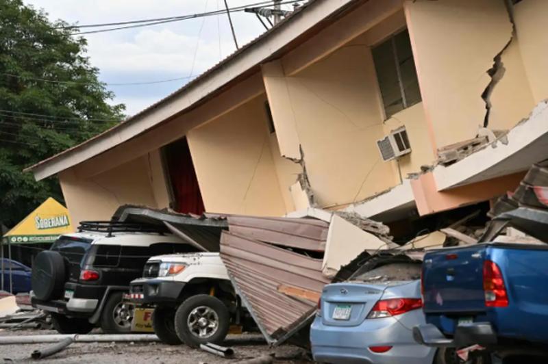 Panamá declara estado de emergencia tras sismo de magnitud 7.7 (+fotos)