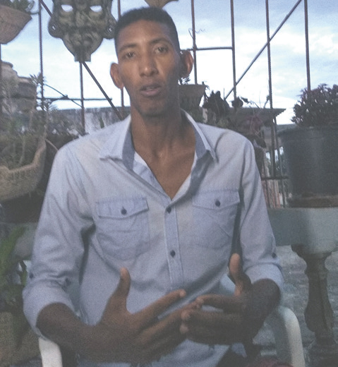“Abrazado” a la fe y a Cuba
